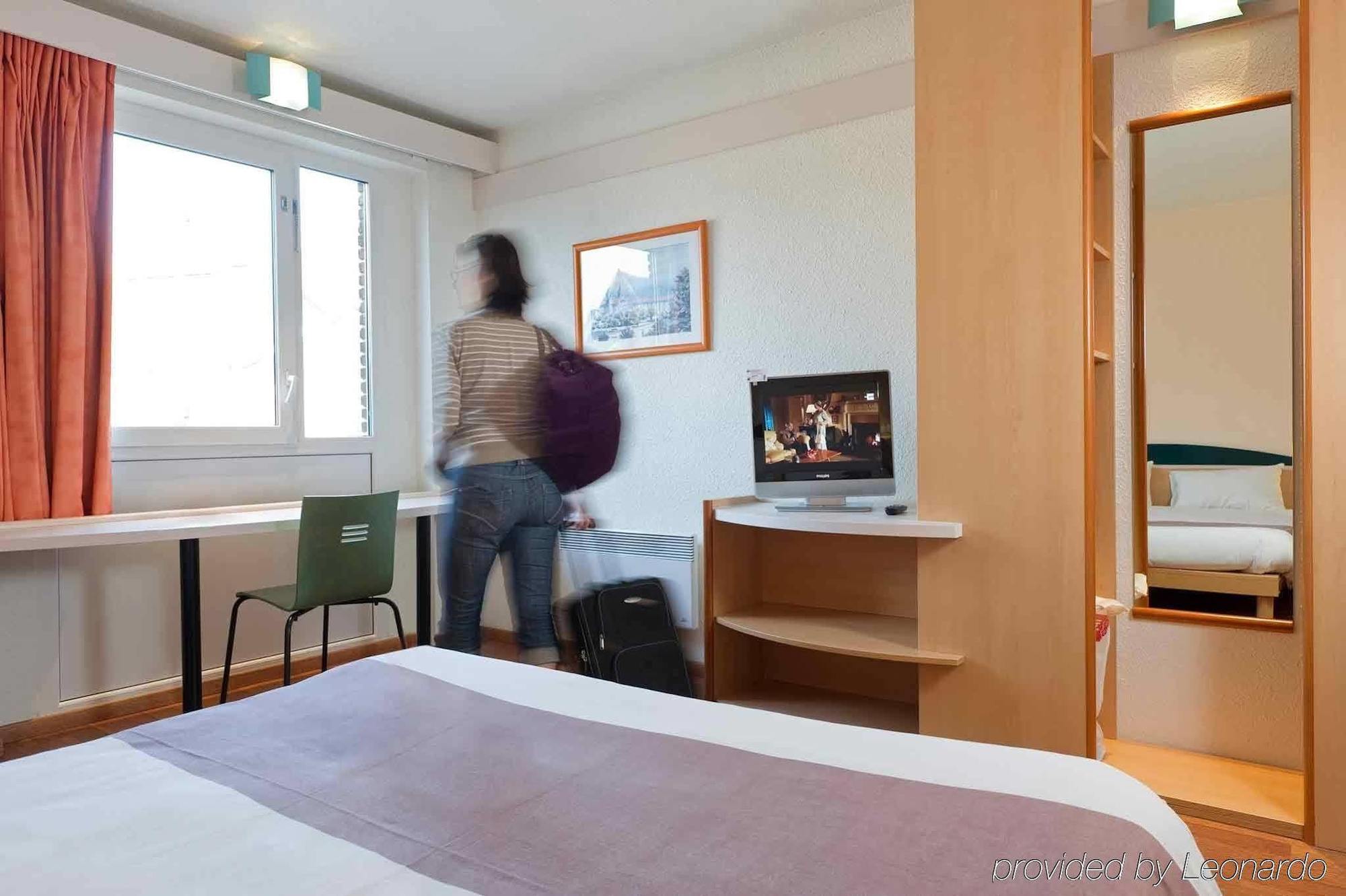 B&B Hotel Mons Gare Ngoại thất bức ảnh